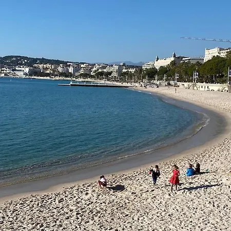 Grand 2 Pieces- Marche Forville Cannes Exterior photo